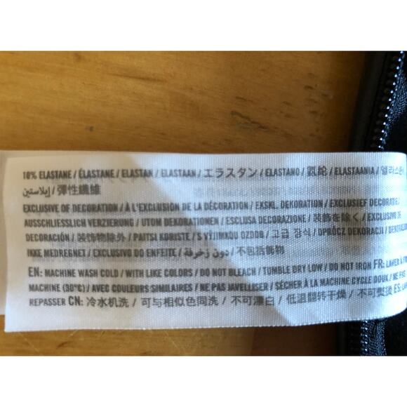 Abercrombie & Fitch Curve Love Faux Leather Black Skinny Ankle Pants, Size M - Picture 7 of 7